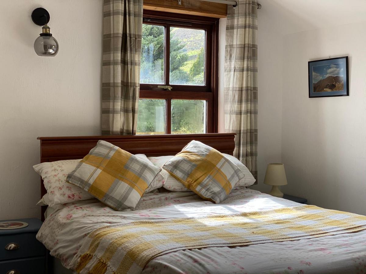 Вилла Beautiful Secluded Farmhouse With Hot Tub Бармут Экстерьер фото